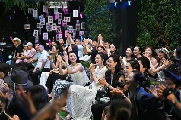 “布衣传世 锦绣黔程”2024布依族服饰文化推广传习系列活动启幕(布依族,传习,服饰文化,布衣,锦绣......)