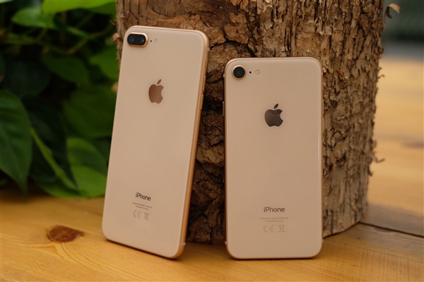 iPhone 8经典配色返场！曝iPhone 16 Pro新增香槟金配色（配色.新增.经典）