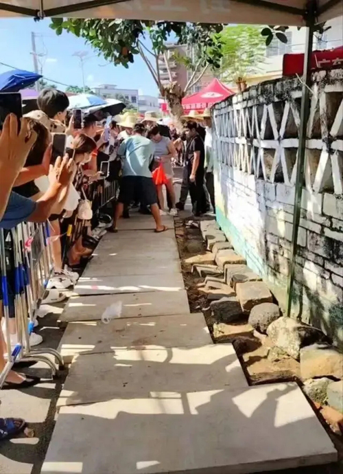 全红婵家上空有无人机拍摄？网友怒了！当地回应(人机,上空,有无,拍摄,回应......)