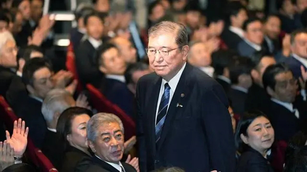 创最快纪录！就任日本首相8天后，石破茂缘何解散众议院？(众议院,就任,日本,缘何,首相......)