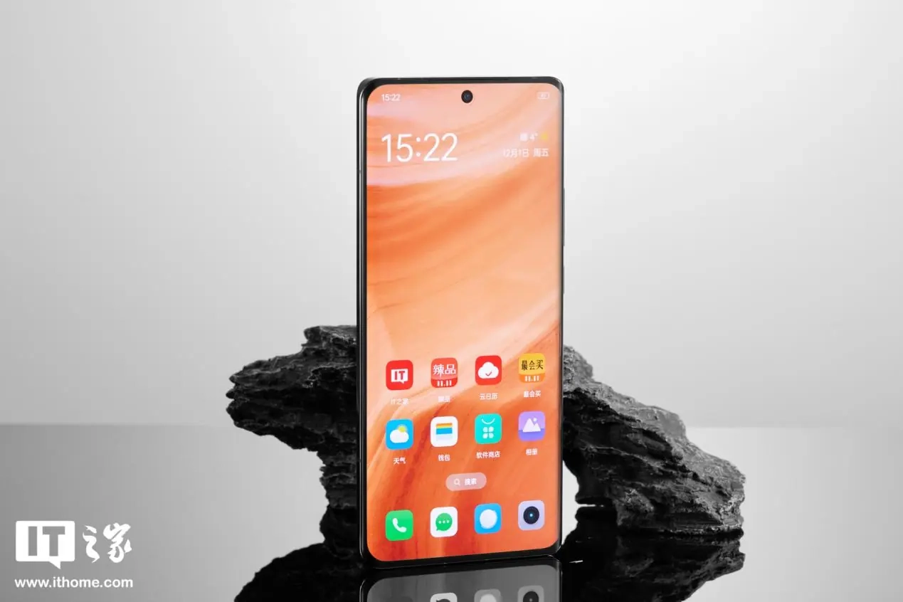消息称 realme 新机采用 50MP 1/1.56\&quot; 主摄、IMX882 3 倍长焦，预计为真我 GT7 Pro（新机.消息称.长焦）