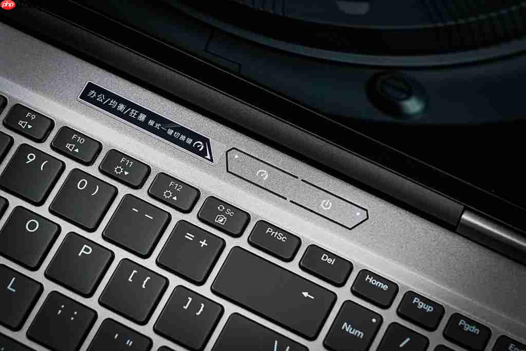 机械革命耀世 16Ultra 评测 主流性能做工精致 长江存储 PC450 亮点多