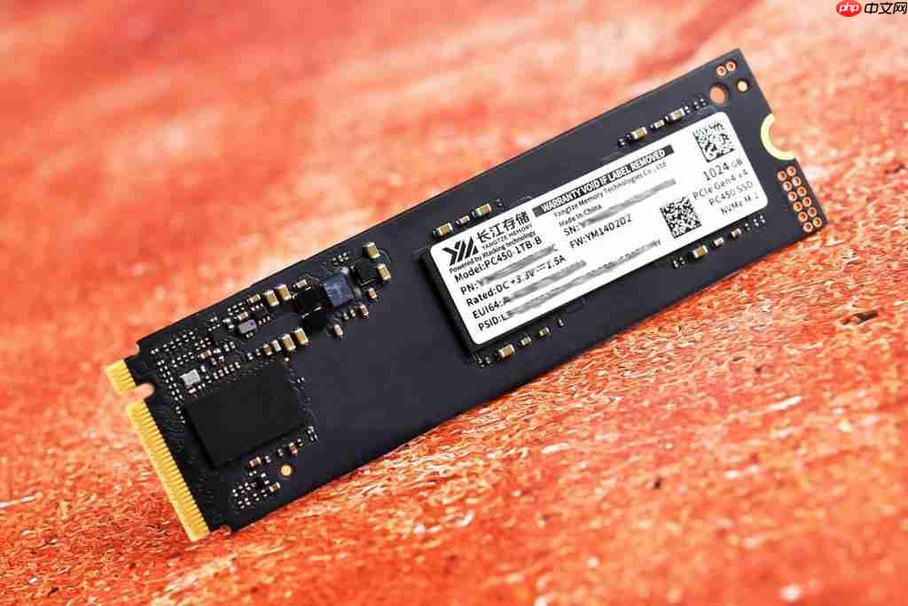 机械革命耀世 16Ultra 评测 主流性能做工精致 长江存储 PC450 亮点多