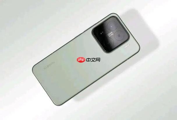 灏忕背17杈规姣攊Phone17绐勫悧_灞忓崰姣斾笌姝i潰澶栬瀵规瘮(姣攊.Phone17.灏忕背)